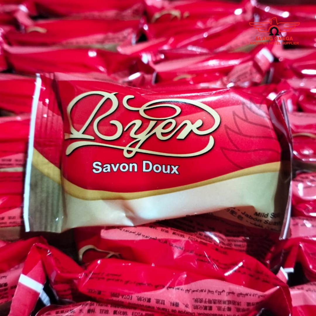 Sabun Daun 14gr Savon Doux Merah 1 Karton 500 pcs